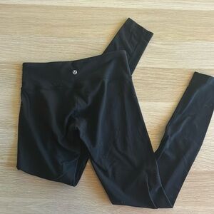 Black lululemon leggings size 6